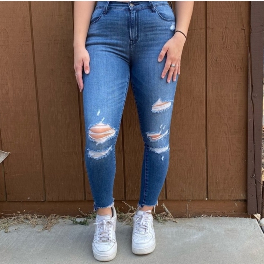 🍄 Pacsun Distressed Skinny High-Rise Ankle Jeggings